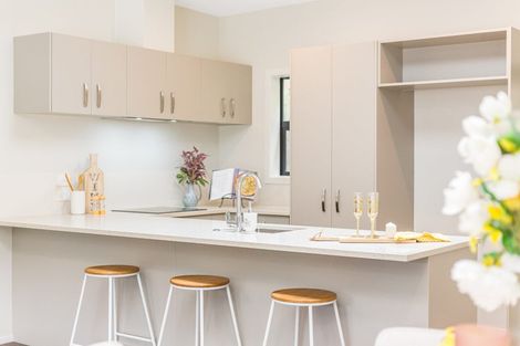 Photo of property in 4 Tradewinds Drive, Whitby, Porirua, 5024