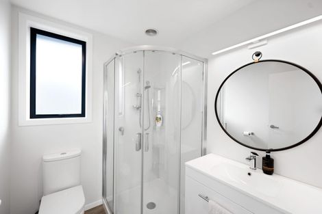 Photo of property in 37 Ruru Street, Cambridge, 3434