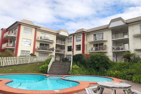 Photo of property in 10u1 Hunter Street, Hamilton Lake, Hamilton, 3204