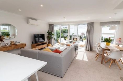 Photo of property in 69 Arcus Way, Hataitai, Wellington, 6021