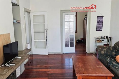 Photo of property in 99 Wallace Street, Mount Cook, Wellington, 6021