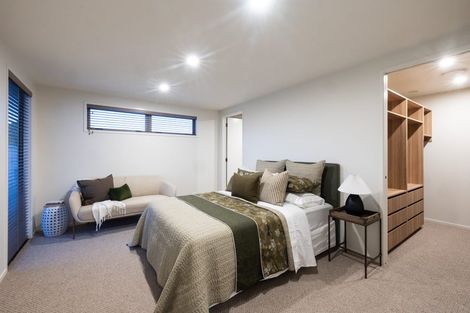 Photo of property in Mangorei Road, Strandon, 4312