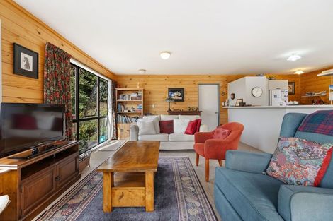 Photo of property in 20 Balmoral Drive, Kelvin Heights, Queenstown, 9300