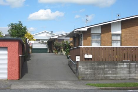 Photo of property in 1/21 Fulford Street, New Plymouth, 4310