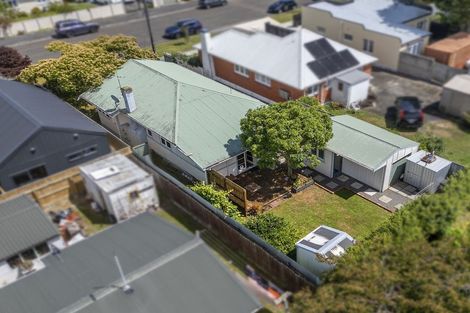 Photo of property in 35 Murray Street, Wallaceville, Upper Hutt, 5018