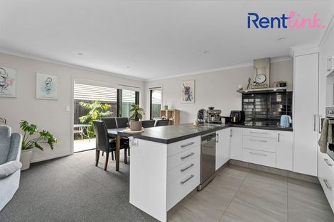 Photo of property in 11 Clover Lane, Pyes Pa, Tauranga, 3112