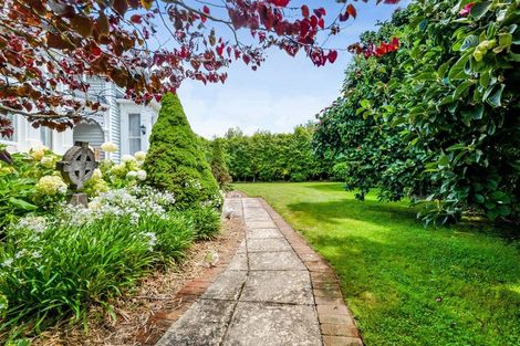 Photo of property in 115 Mangawara Road, Egmont Village, New Plymouth, 4371