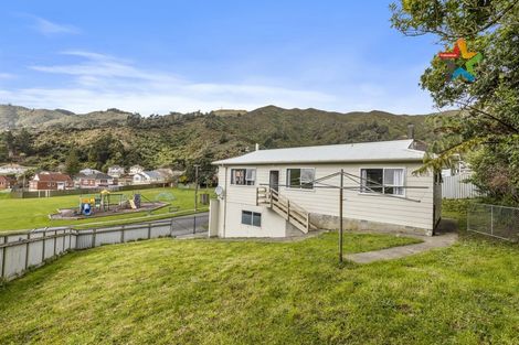 Photo of property in 61 Judd Crescent, Naenae, Lower Hutt, 5011