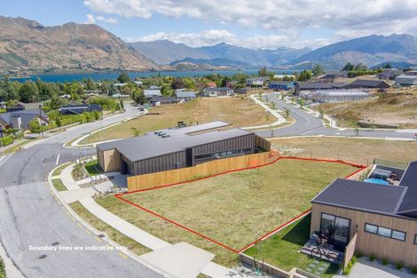 Photo of property in 70 Kirimoko Crescent, Wanaka, 9305