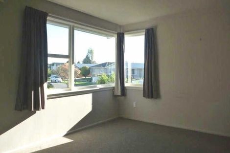 Photo of property in 102 Roberta Drive, Somerfield, Christchurch, 8024