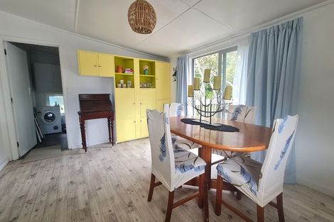 Photo of property in 44 Sea View Road, Baylys Beach, Dargaville, 0377