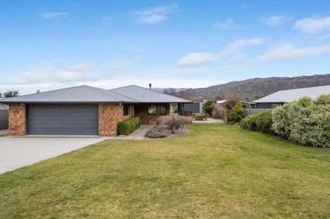 Photo of property in 63 Shields Street, Clyde, 9330