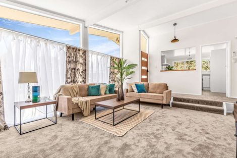 Photo of property in 116 Birkdale Road, Birkdale, Auckland, 0626