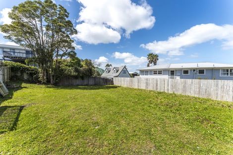 Photo of property in 221a Eskdale Road, Birkenhead, Auckland, 0626