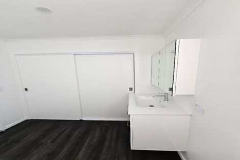 Photo of property in 1d Ingram Street, Naenae, Lower Hutt, 5011