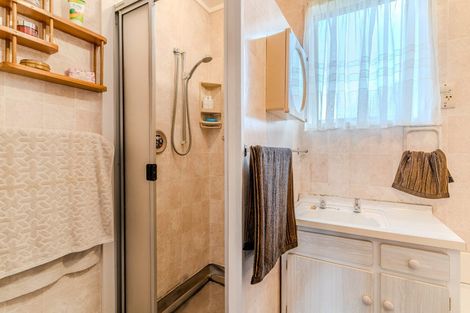 Photo of property in 15b Baker Street, Caversham, Dunedin, 9012