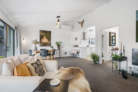 Photo of property in 163b Victoria Street, Cambridge, 3434