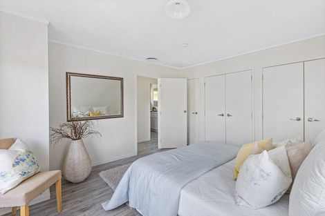 Photo of property in 525 Beach Road, Murrays Bay, Auckland, 0630