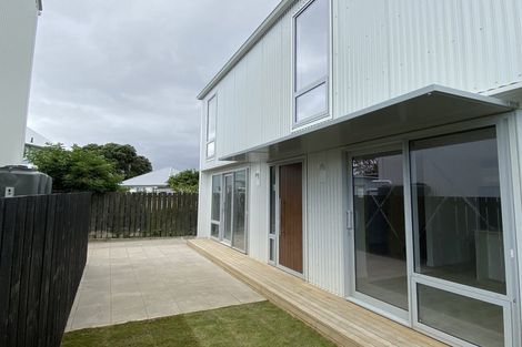 Photo of property in 52 Durham Crescent, Fairfield, Lower Hutt, 5011