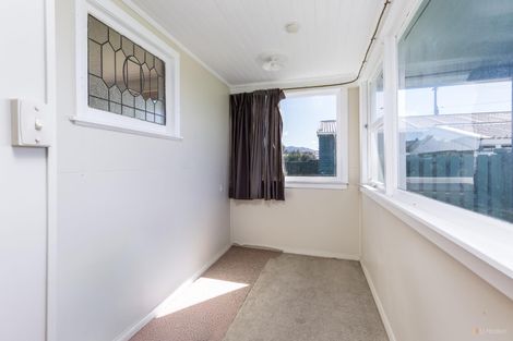 Photo of property in 1 Maude Street, Waimate, 7924