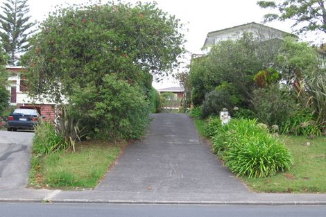 Photo of property in 2/47 Moire Road, Massey, Auckland, 0614