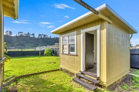 Photo of property in 5 Banks Street, Tolaga Bay, 4077