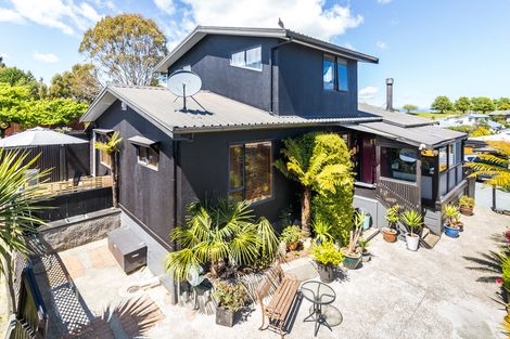 Photo of property in 24 Kiddle Drive, Hilltop, Taupo, 3330