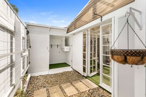 Photo of property in 8 Pascal Street, Palmerston North, 4410