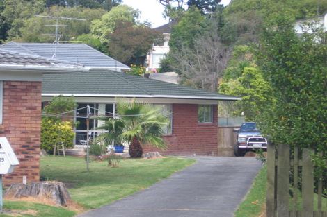 Photo of property in 2/19 Bentley Avenue, Glenfield, Auckland, 0629