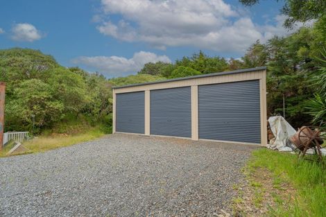 Photo of property in 108 Horongaherehere Row, Te Rerenga, Coromandel, 3582