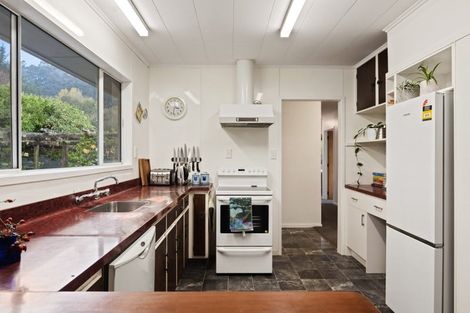 Photo of property in 57 Seddon Crescent, Whataupoko, Gisborne, 4010