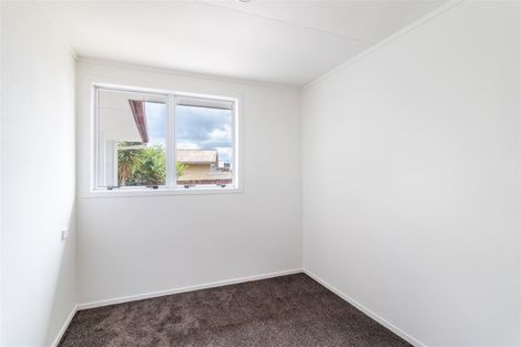 Photo of property in 73 Calthorp Close, Favona, Auckland, 2024