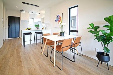 Photo of property in 31 Kiato Lane, Flat Bush, Auckland, 2019