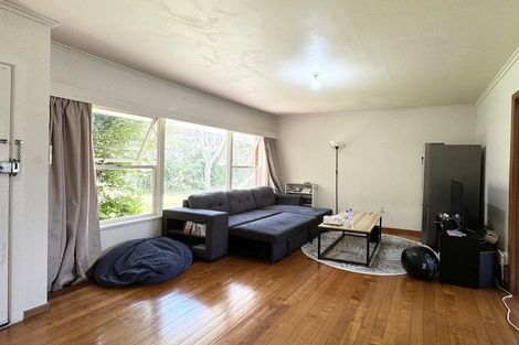 Photo of property in 1 Marsh Avenue, Forrest Hill, Auckland, 0620