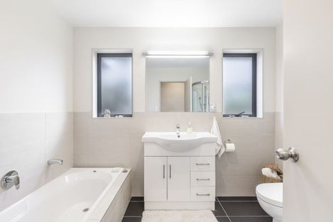 Photo of property in 10 Jade River Place, Warkworth, 0910