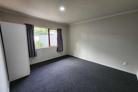 Photo of property in 53c Woodglen Road, Glen Eden, Auckland, 0602
