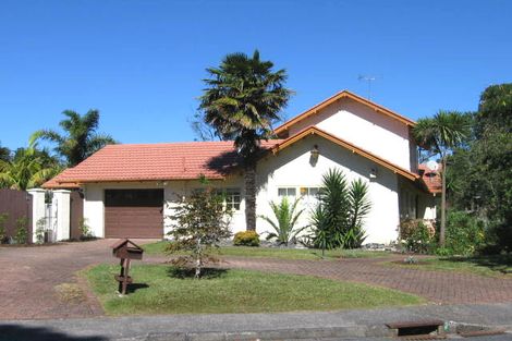 Photo of property in 53 Nui Mana Place, Te Atatu South, Auckland, 0610