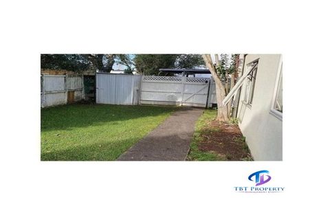 Photo of property in 3/240 Pakuranga Road, Pakuranga Heights, Auckland, 2010