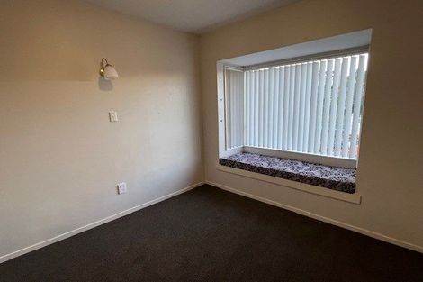 Photo of property in 1 Evelyn Road, Cockle Bay, Auckland, 2014