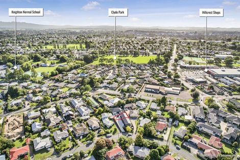 Photo of property in 12u2 Liston Crescent, Hillcrest, Hamilton, 3216