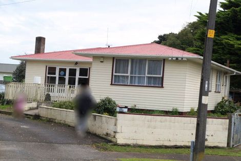 Photo of property in 12 Moffitt Place, Mangere East, Auckland, 2024