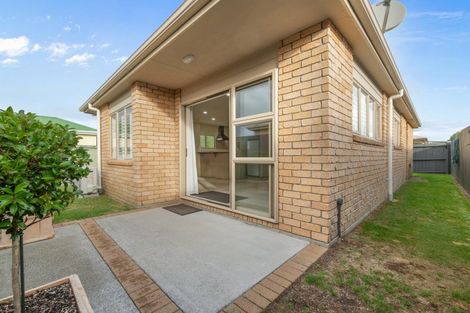Photo of property in 80a Williams Street, Cambridge, 3434