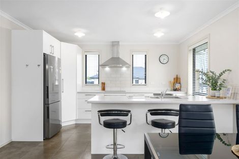 Photo of property in 6 Oderings Place, Huntington, Hamilton, 3210