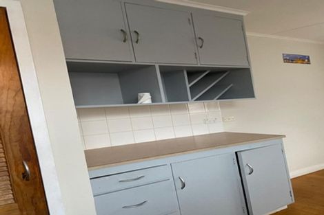 Photo of property in 70 Cambridge Terrace, Papatoetoe, Auckland, 2025