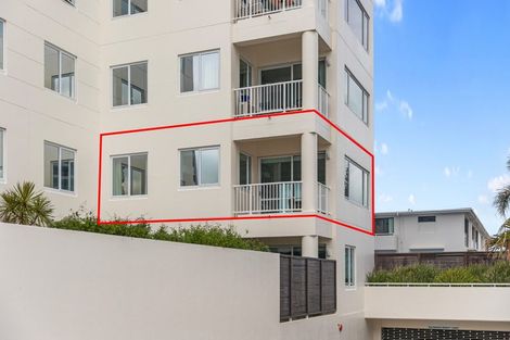 Photo of property in 7/12 Maunganui Road, Mount Maunganui, 3116