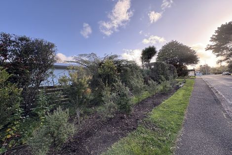 Photo of property in 8 Awaruku Road, Torbay, Auckland, 0630