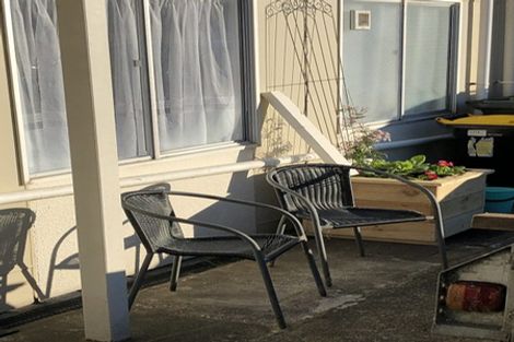 Photo of property in 1/71 Larsen Crescent, Tawa, Wellington, 5028