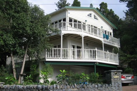 Photo of property in 4a Otitori Bay Road, Titirangi, Auckland, 0604