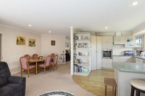 Photo of property in 12 Gimblett Court, Levin, 5510