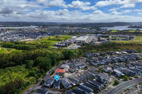 Photo of property in 3 Riroriro Road, Hobsonville, Auckland, 0616